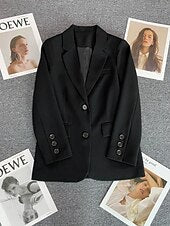 Women's jacket—comfortable and breathable, with a casual style suitable for everyday wear.